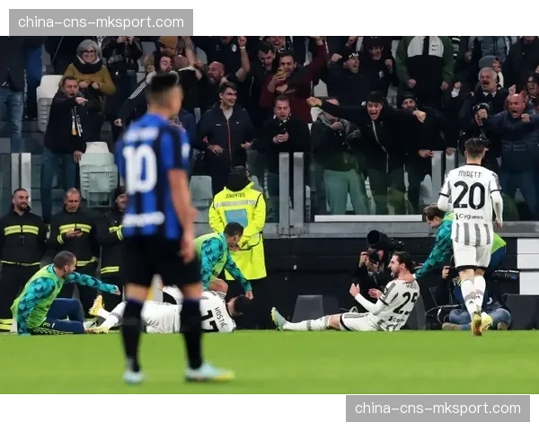 迪马济奥:沙特球队为拉比奥特开出高额报价,球员仍在考虑