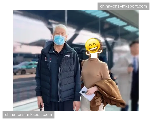 沈阳赛区全明星周末引入实时互动投影技术，球迷可在场边与虚拟球星合影